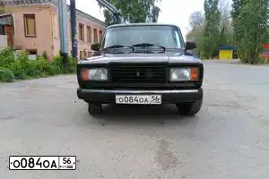 Фото автомобиля LADA 2107, 2007 — госномер О084ОА56. Цвет: ТЕМНО-КОРИЧНЕВЫЙ