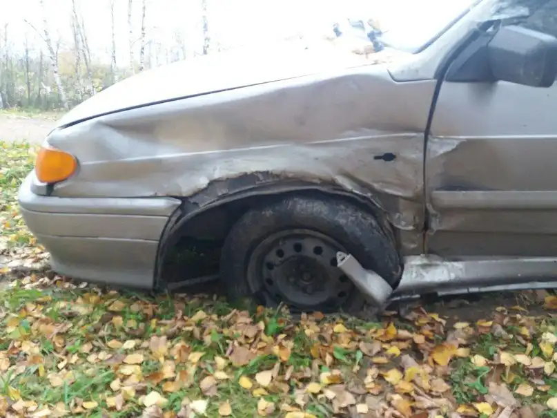 Фото автомобиля LADA 2114 SAMARA, 2008 — госномер Т993КА136. Цвет: ГОЛУБОЙ СВЕТЛЫЙ