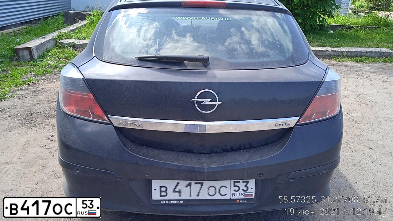 Фото автомобиля OPEL ASTRA, 2008 — госномер В417ОС53. Цвет: ЧЕРНЫЙ