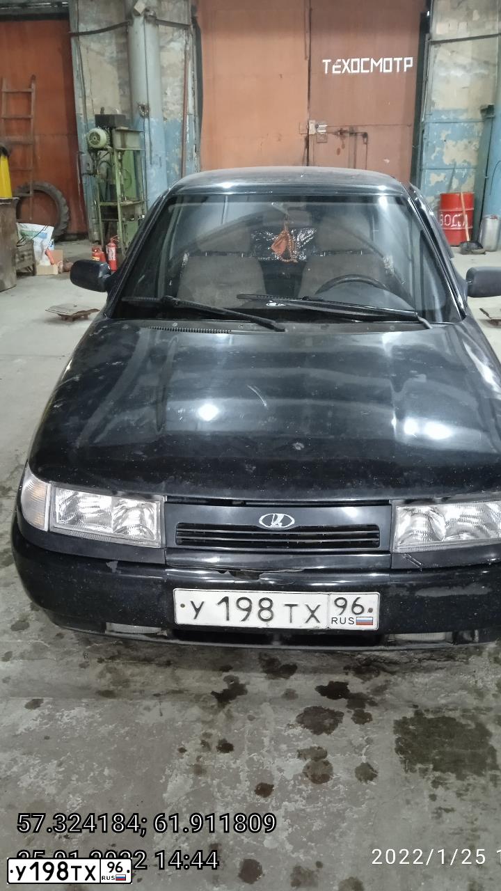 Фото автомобиля LADA 2112, 2006 — госномер С433МР196. Цвет: ГРАФИТОВЫЙ МЕТАЛЛИК
