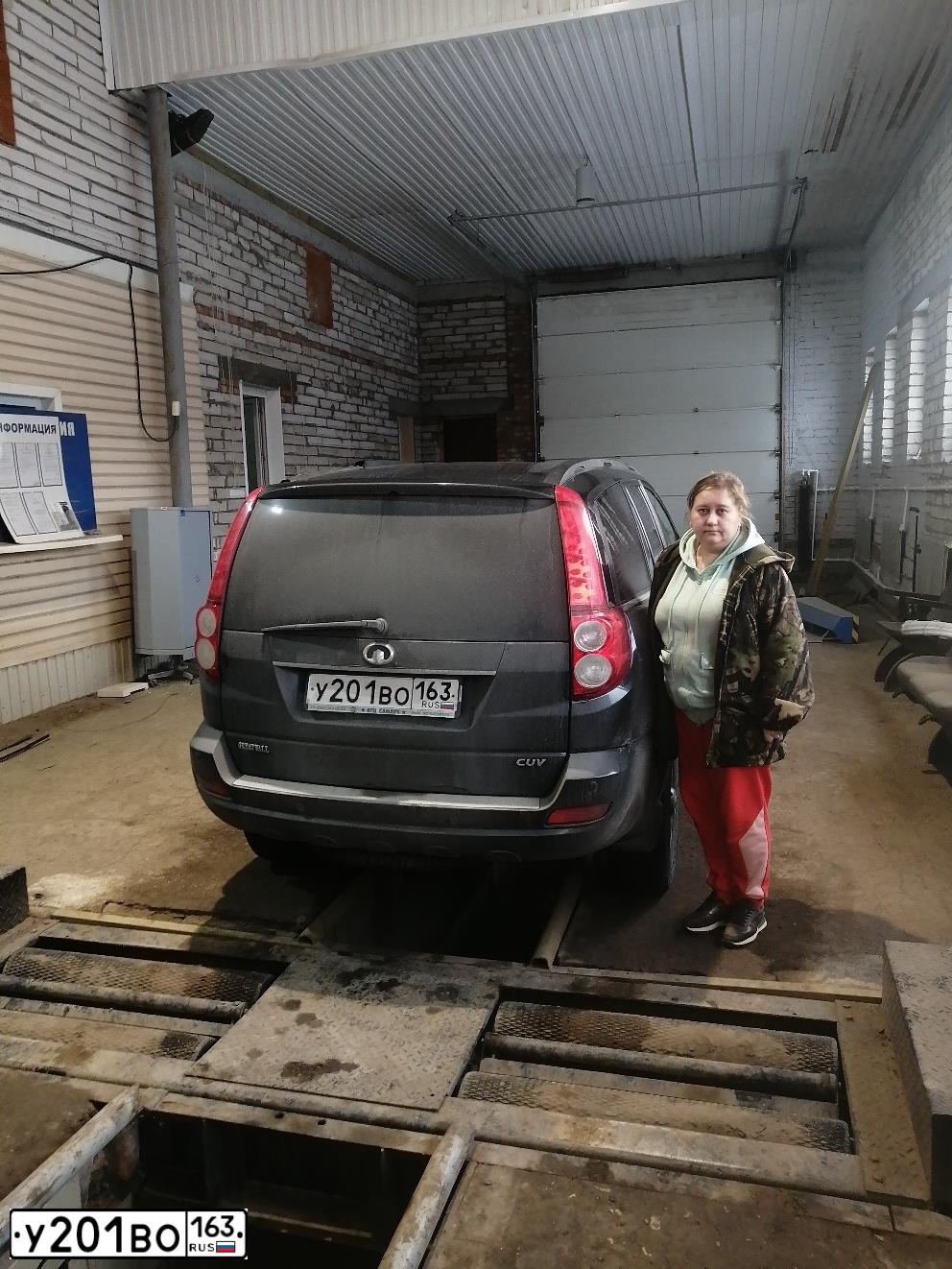 Фото автомобиля GREAT WALL CC 6461 KM 68, 2014 — госномер М581НО763. Цвет: ЧЕРНЫЙ
