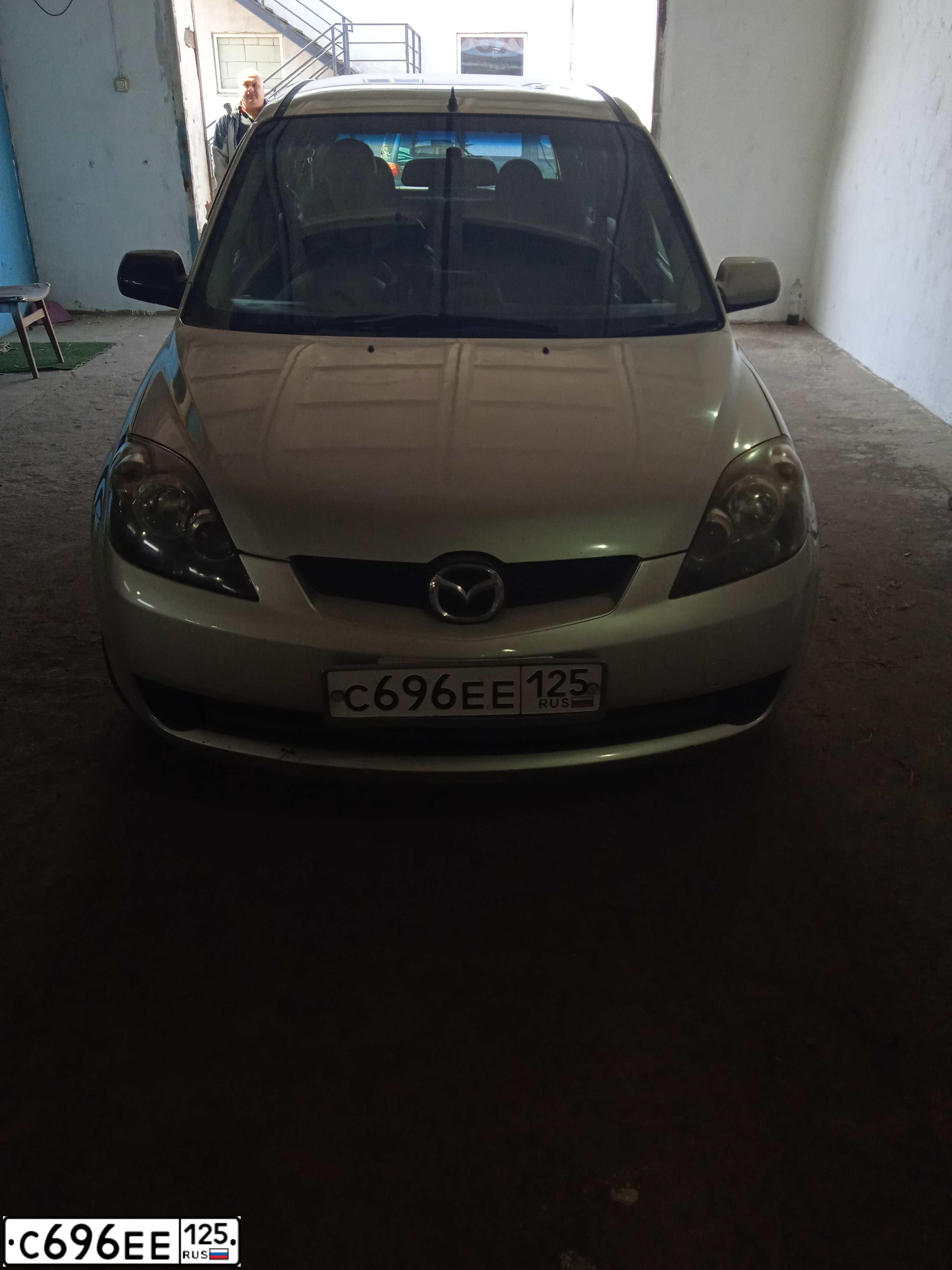 Фото автомобиля MAZDA DEMIO, 2005 — госномер К936ВР27