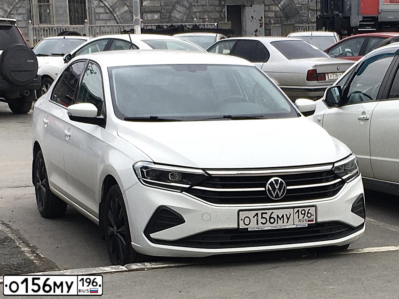 Фото автомобиля VOLKSWAGEN POLO, 2021 — госномер А167ТК172. Цвет: Белый