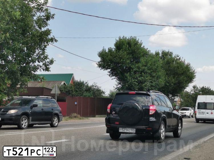 Фото автомобиля TOYOTA RAV4, 2010 — госномер С947АС197. Цвет: ЧЕРНЫЙ