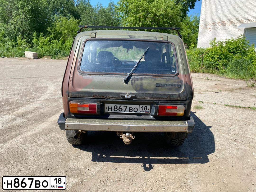 Фото автомобиля LADA NIVA, 1990 — госномер С990ХР43