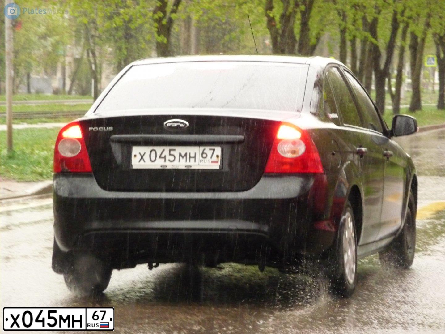 Фото автомобиля FORD FOCUS, 2011 — госномер Х045МН67. Цвет: ЧЕРНЫЙ