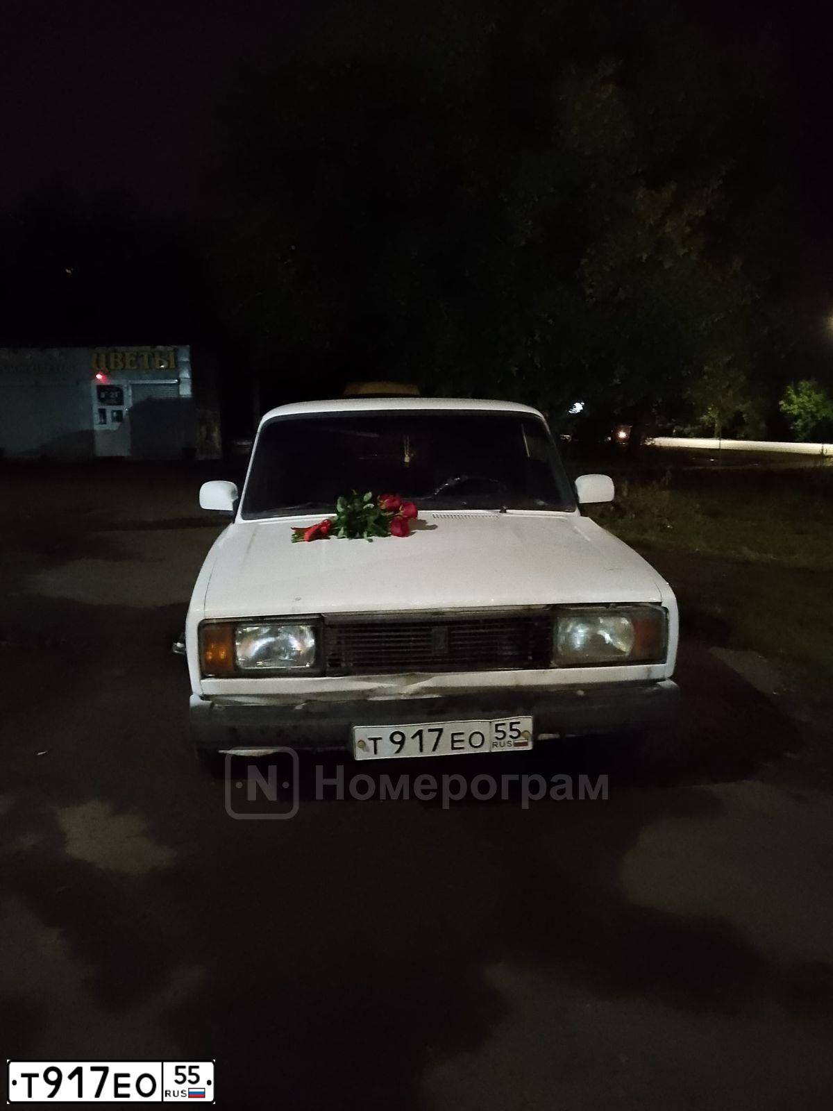 Фото автомобиля LADA 2105 LADA, 2007 — госномер Т917ЕО55. Цвет: Белый