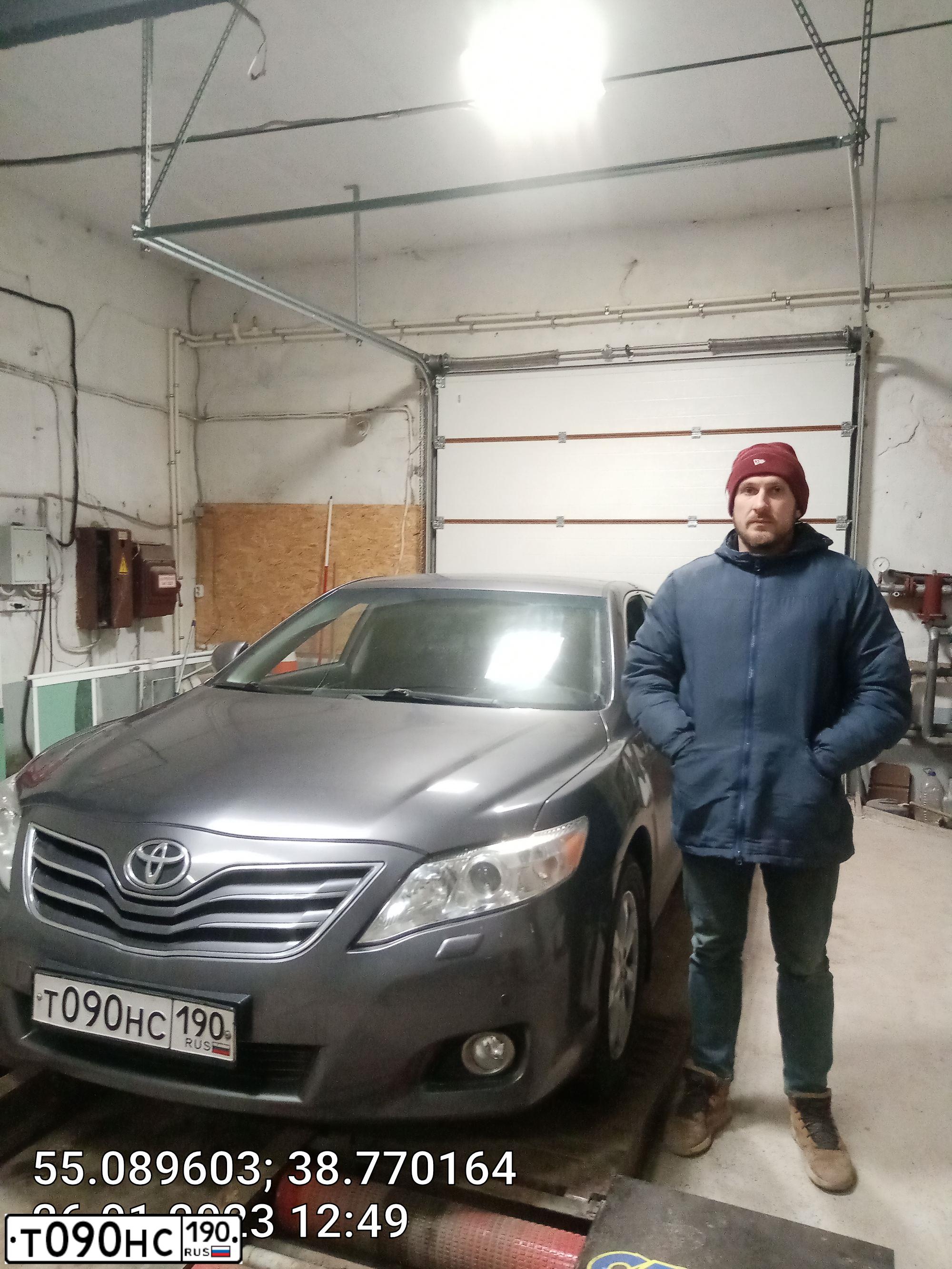 Фото автомобиля TAGAZ ACCENT, 2004 — госномер Т090НС190. Цвет: Красный