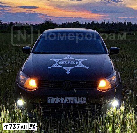 Фото автомобиля VOLKSWAGEN POLO, 2013 — госномер Т737АН186. Цвет: ЧЕРНЫЙ