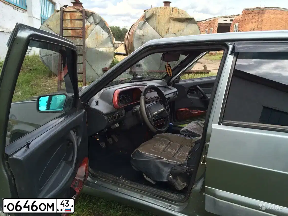 Фото автомобиля LADA 2114 SAMARA, 2005 — госномер О646ОМ43. Цвет: СРЕДНИЙ СЕРО-ЗЕЛЕНЫЙ МЕТ.