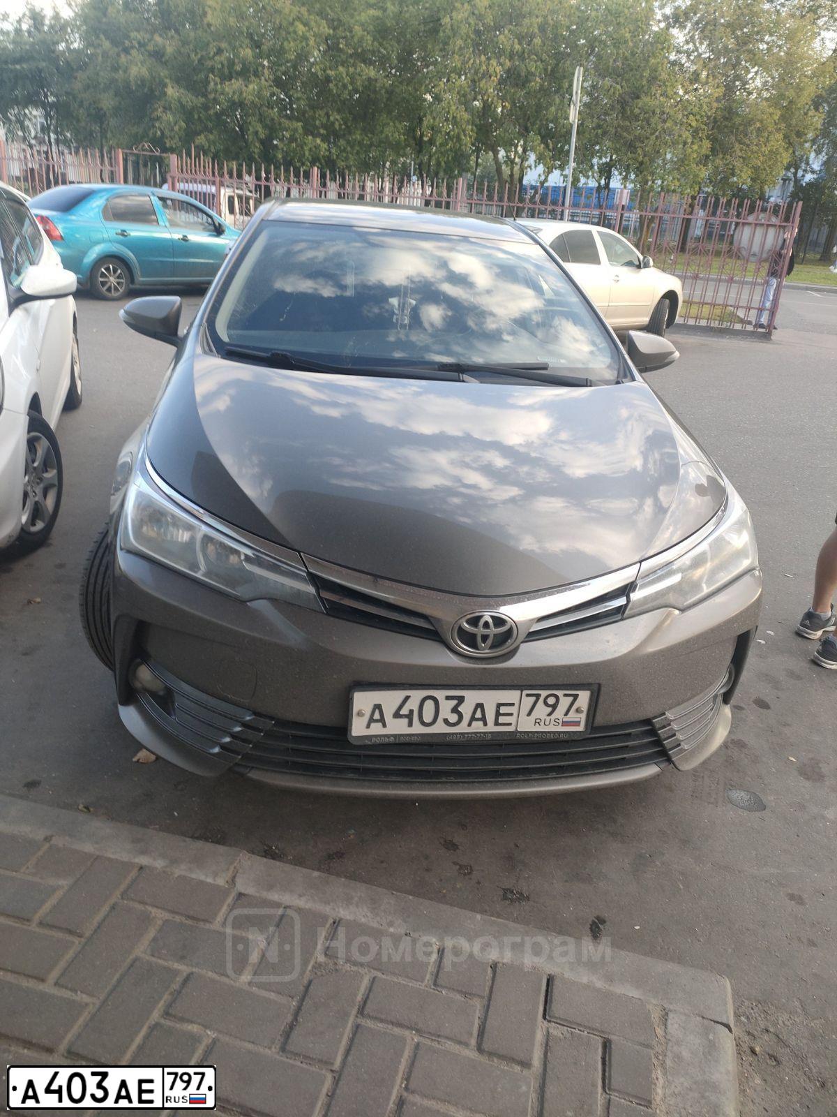 Фото автомобиля TOYOTA COROLLA, 2017 — госномер А403АЕ797. Цвет: ТЕМНО-СЕРЫЙ
