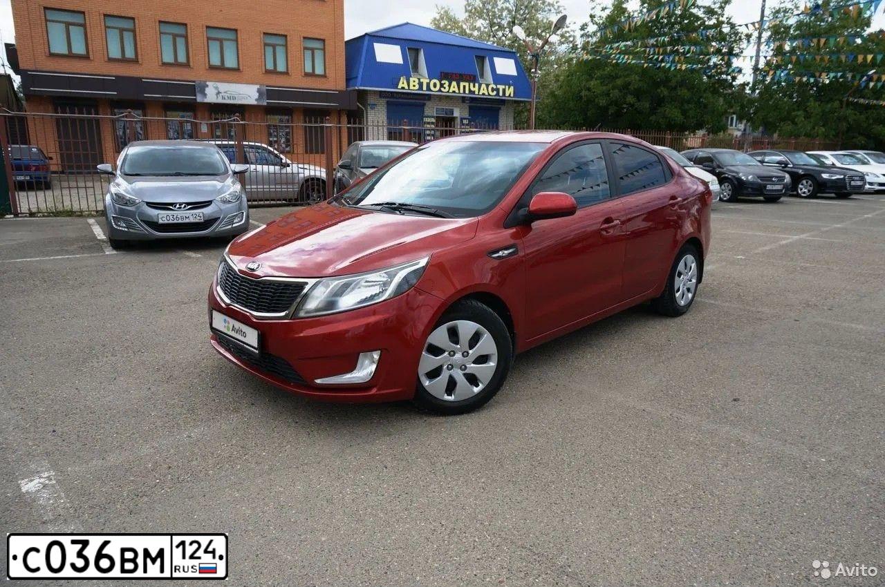 Фото автомобиля HYUNDAI AVANTE, 2012 — госномер С465ЕЕ193