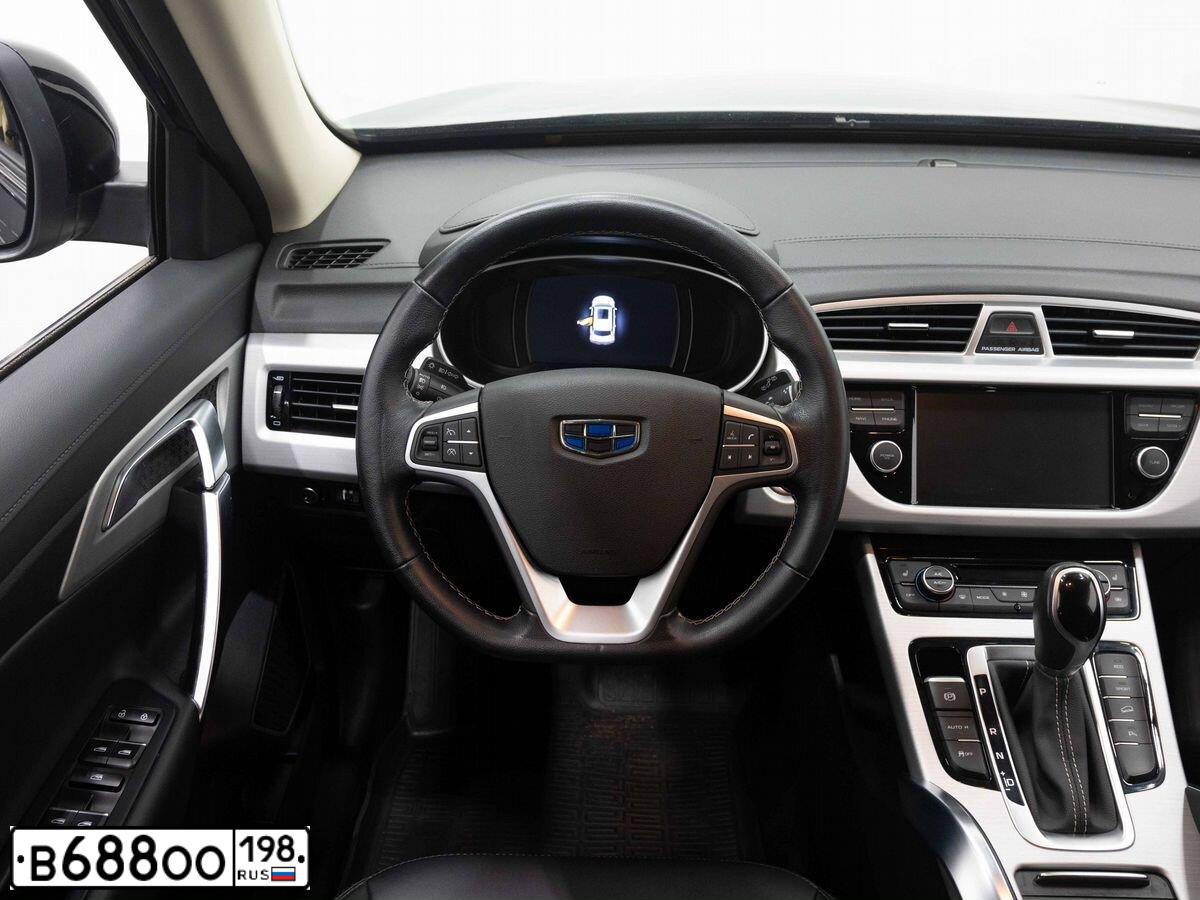 Фото автомобиля GEELY ATLAS, 2018 — госномер В688ОО198. Цвет: ЧЕРНЫЙ