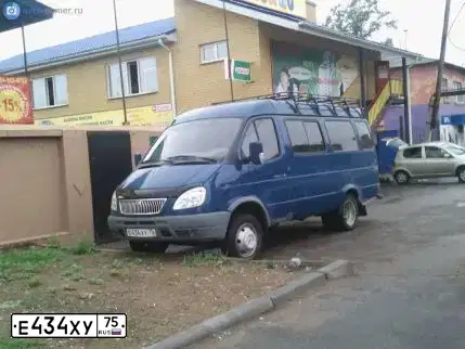 Фото автомобиля GAZ 3221 EL, 2007 — госномер М007КН75. Цвет: СИНИЙ