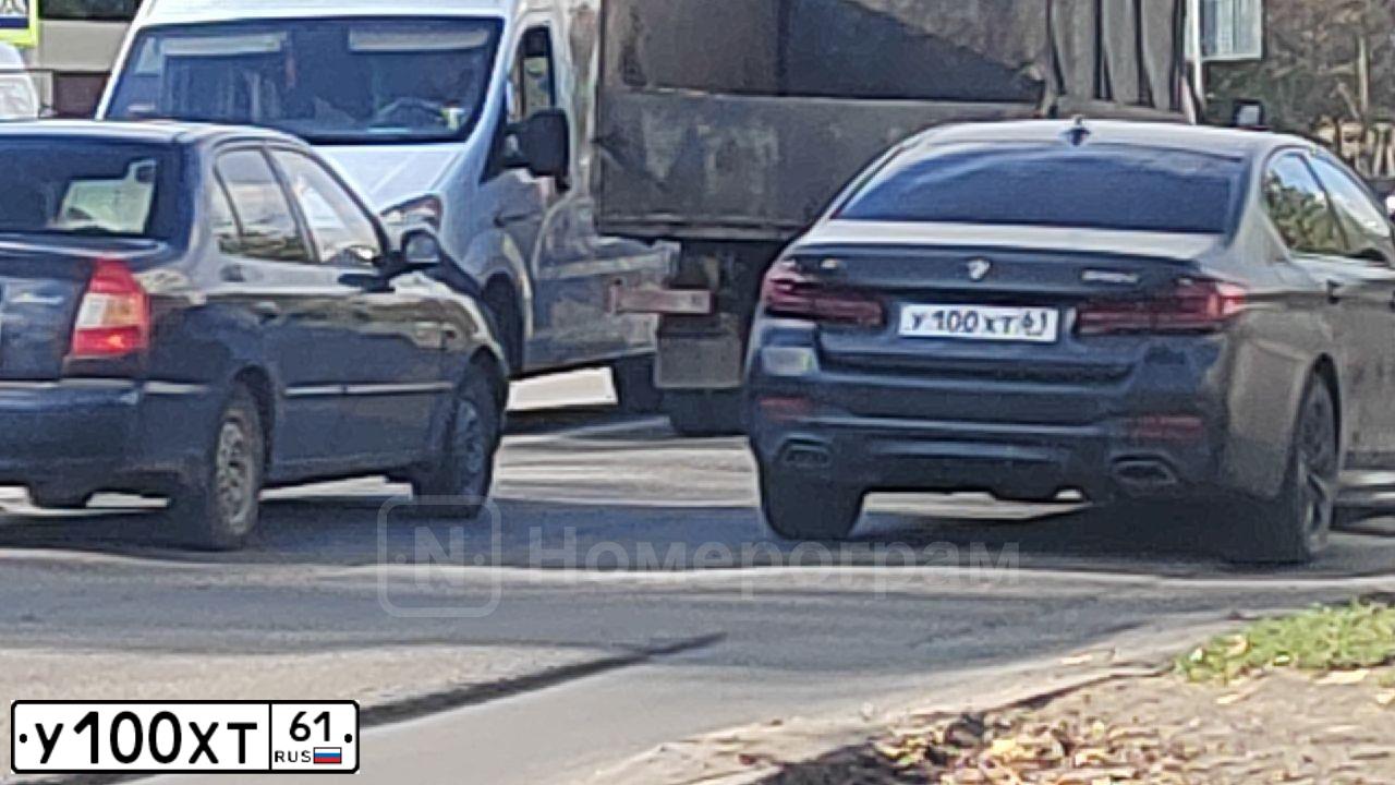 Фото автомобиля MERCEDES C-KLASSE, 2009 — госномер Р008МА61. Цвет: Белый
