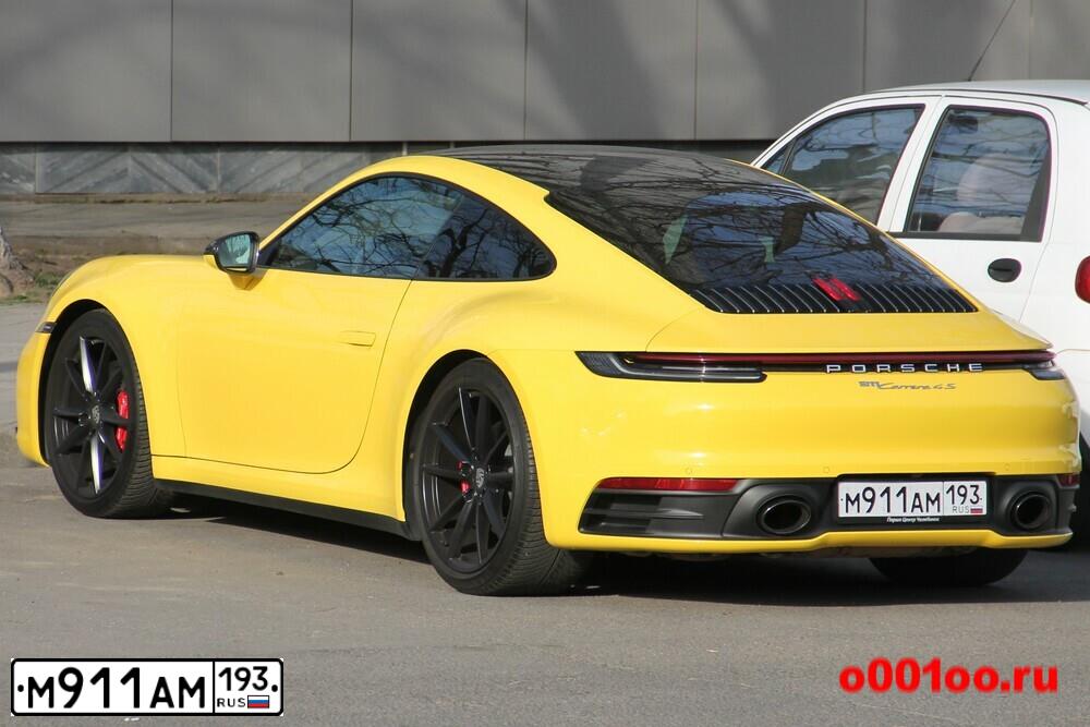 Фото автомобиля PORSCHE E 911, 2019 — госномер В911ВВ774. Цвет: ЖЕЛТЫЙ