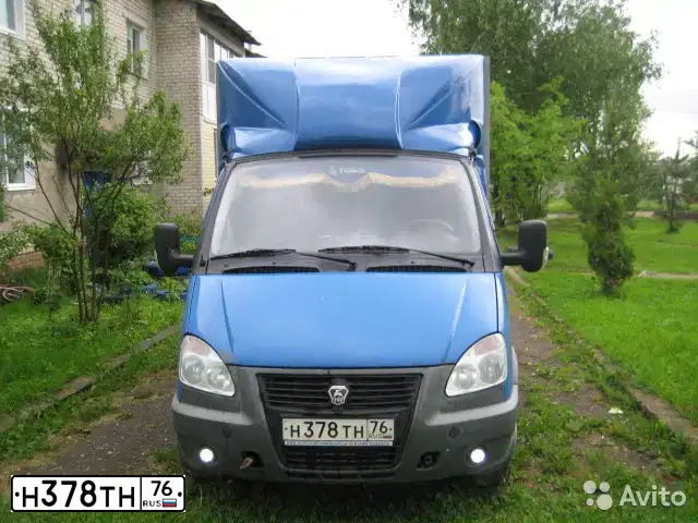Фото автомобиля GAZ 3302 GAZEL, 2011 — госномер Х570МТ37. Цвет: синий