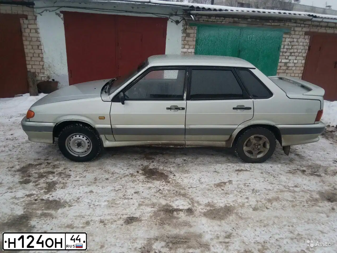 Фото автомобиля LADA 2115 SAMARA, 2003 — госномер Н124ОН44. Цвет: СВЕТЛО-ЗЕЛЕНЫЙ