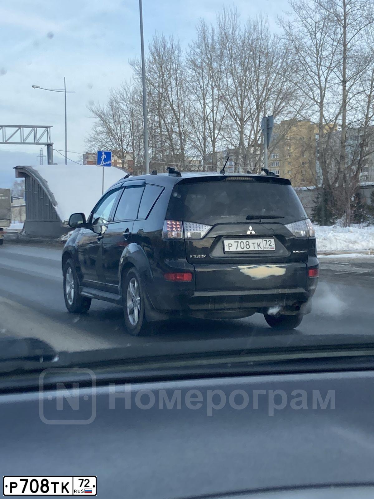Фото автомобиля MITSUBISHI OUTLANDER, 2008 — госномер Р708ТК72. Цвет: ЧЕРНЫЙ