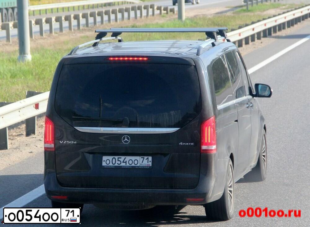 Фото автомобиля ДЭУ НЕКСИА, 2009 — госномер Т027АВ550. Цвет: КОРАЛЛОВО-ЧЕРНЫЙ