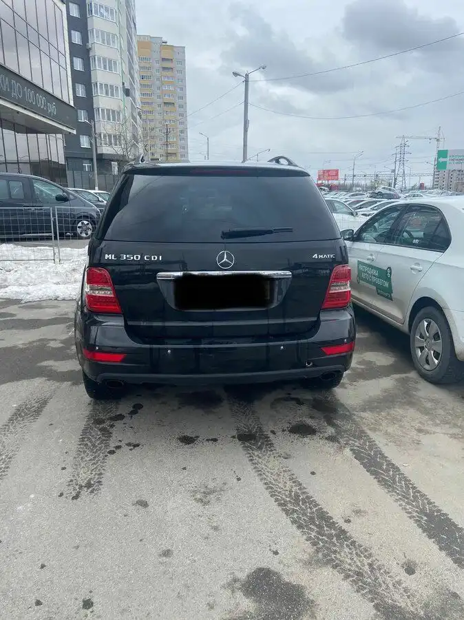 Фото автомобиля MERCEDES-BENZ ML350CDI, 2010 — госномер О030НН48. Цвет: ЧЕРНЫЙ
