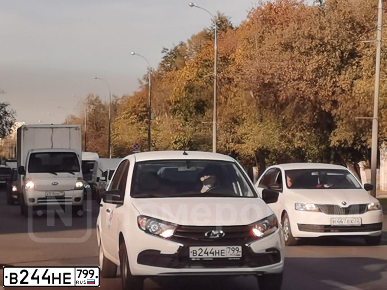 Фото автомобиля LADA 2190 GRANTA, 2018 — госномер Н118ОК15. Цвет: Белый