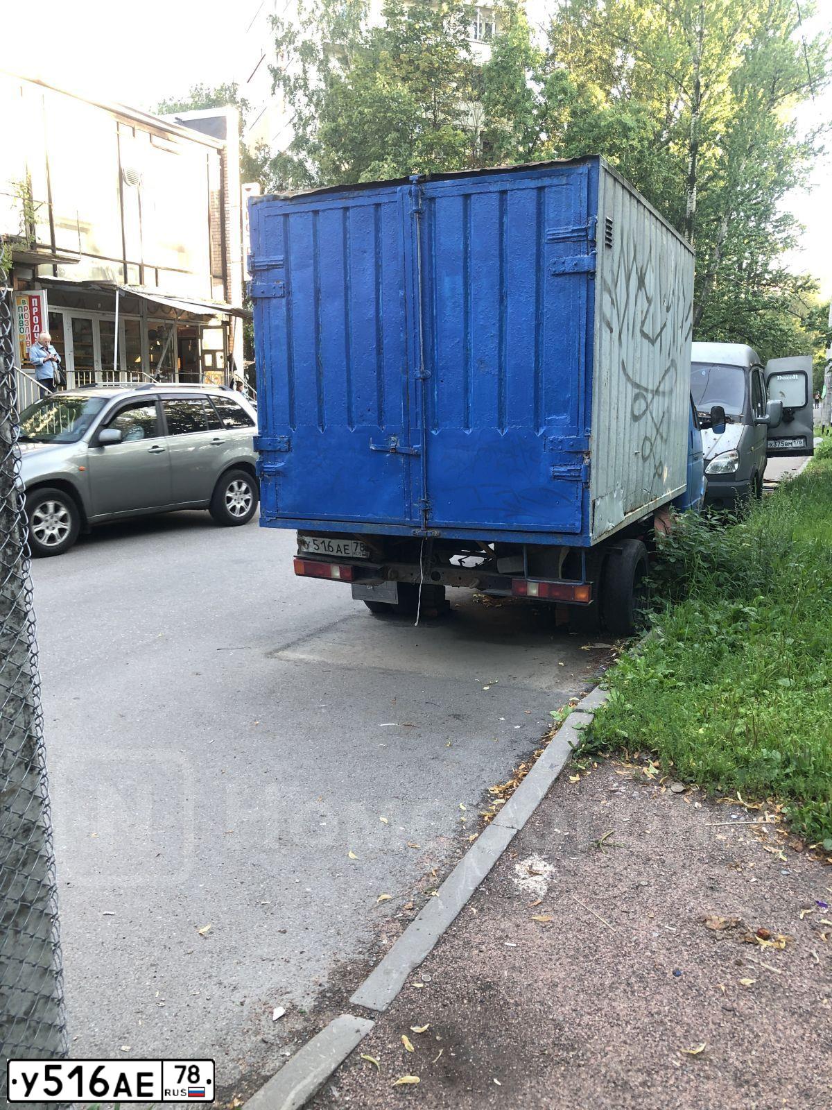 Фото автомобиля GAZ 3302 EL, 1997 — госномер У516АЕ78. Цвет: СИНИЙ