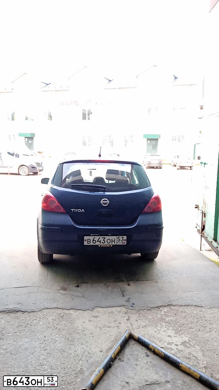 Фото автомобиля NISSAN Tiida, 2008 — госномер В643ОН53