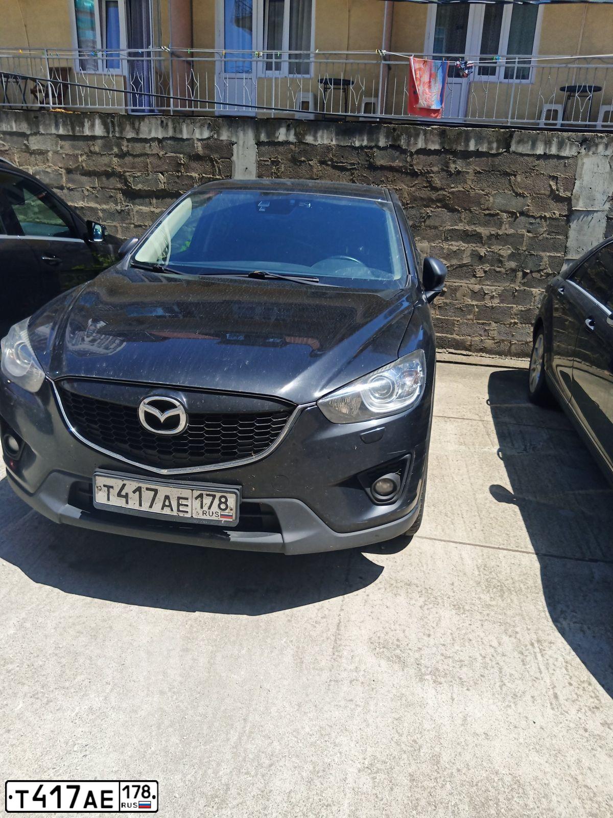 Фото автомобиля MAZDA CX-5, 2014 — госномер Т417АЕ178. Цвет: ЧЕРНЫЙ