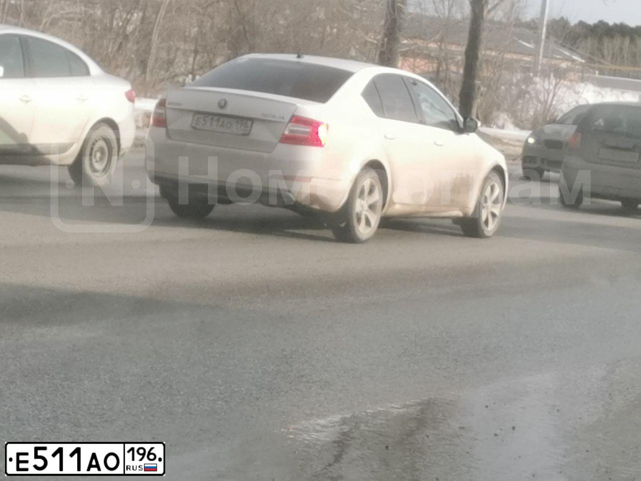 Фото автомобиля SKODA OCTAVIA, 2015 — госномер Е511АО196. Цвет: Белый