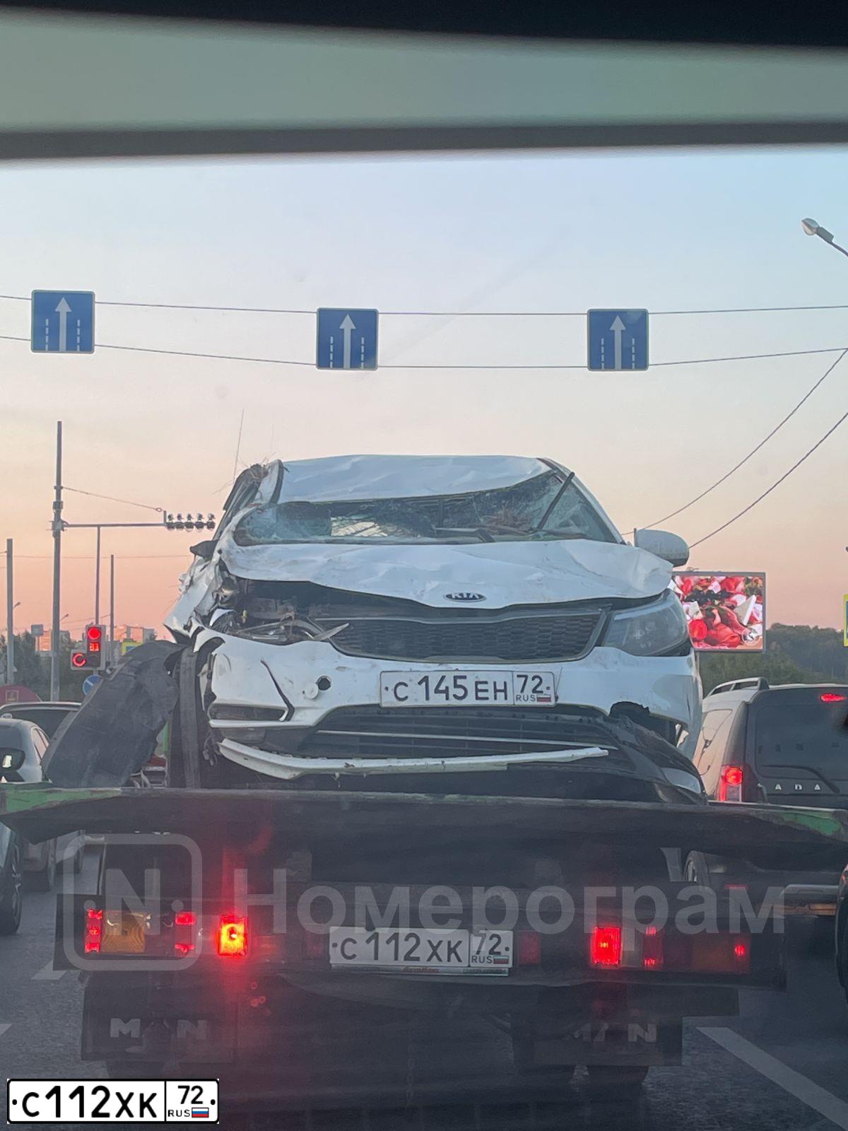 Фото автомобиля HYUNDAI MIGHTY, 2013 — госномер С112ХК72