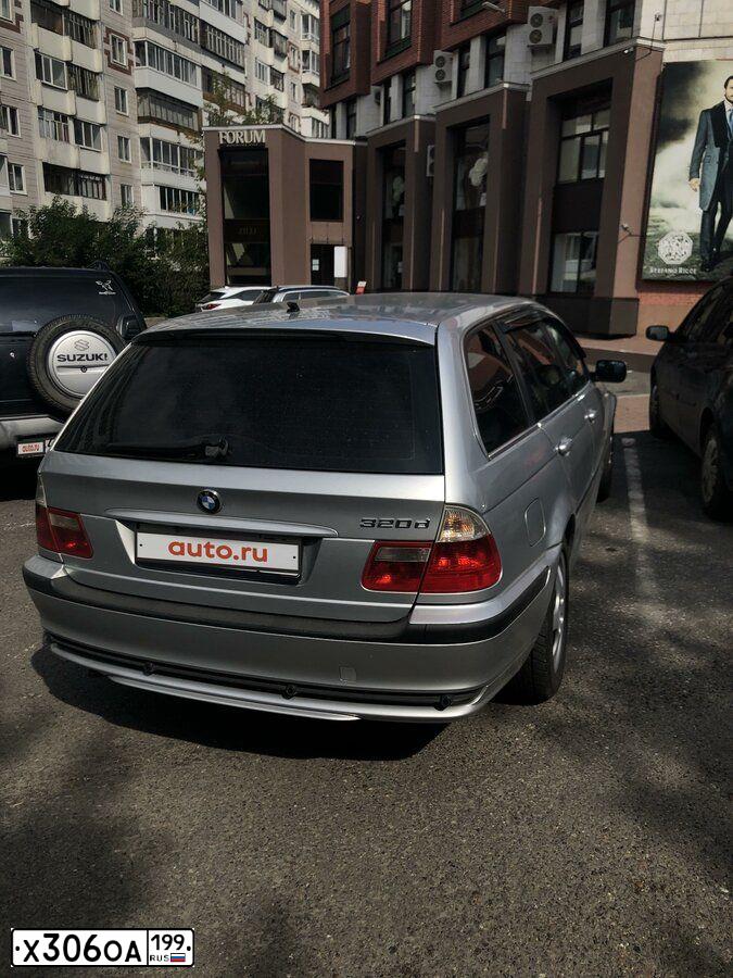 Фото автомобиля LADA 2190 GRANTA, 2012 — госномер У009УВ197. Цвет: СЕРЕБРИСТО-КРАСНЫЙ