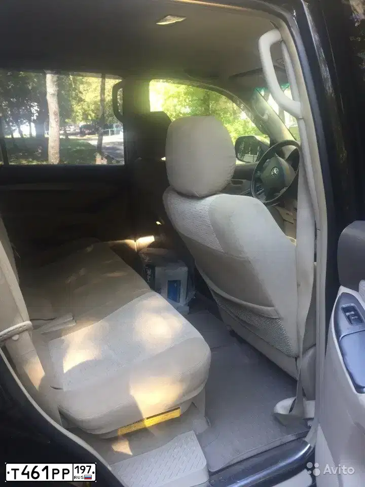 Фото автомобиля TOYOTA LANDCRUISER, 2004 — госномер Т560ВК71. Цвет: ЧЕРНЫЙ