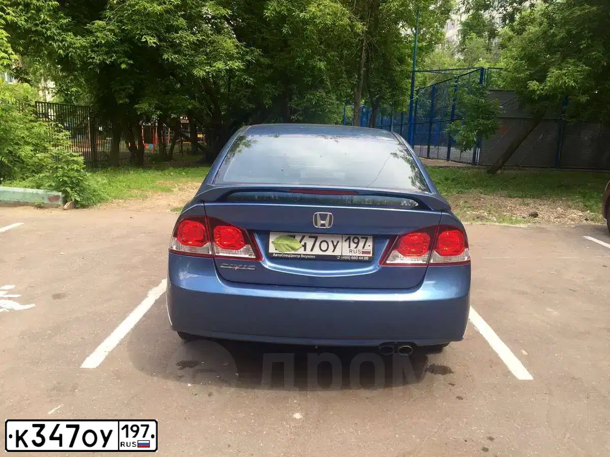Фото автомобиля HYUNDAI SOLARIS, 2011 — госномер К347ОУ197. Цвет: ФИОЛЕТОВЫЙ