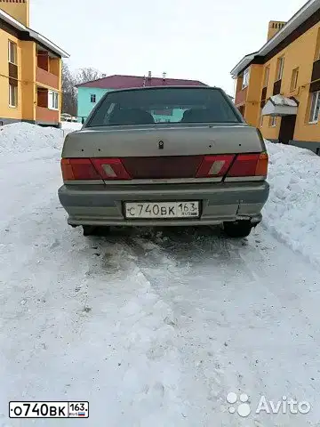Фото автомобиля NISSAN TIIDA, 2010 — госномер Е781ЕТ716. Цвет: СВЕТЛО-КОРИЧНЕВЫЙ