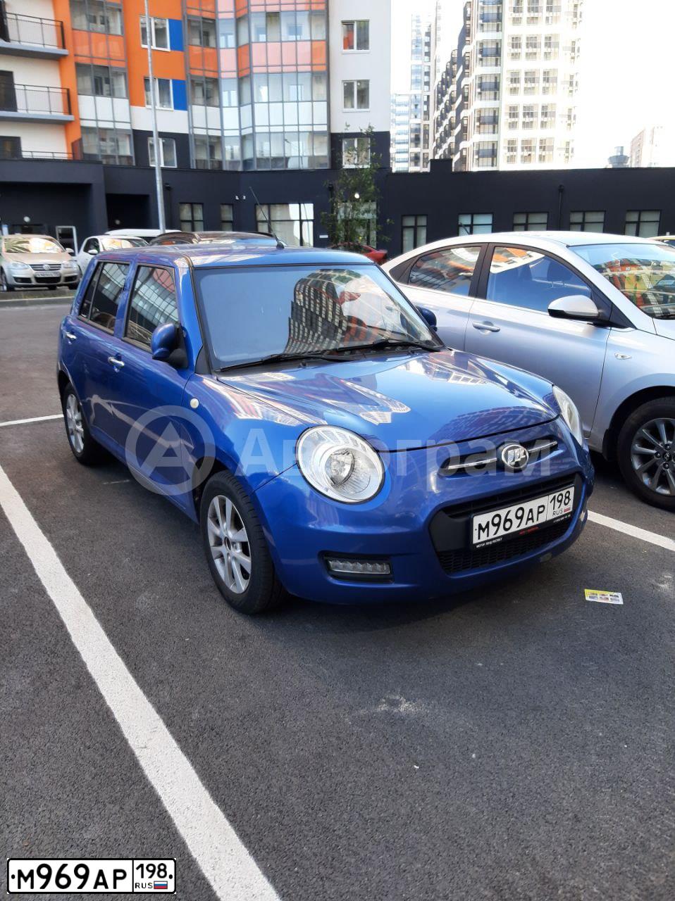 Фото автомобиля LIFAN SMILY, 2014 — госномер М969АР198. Цвет: синий