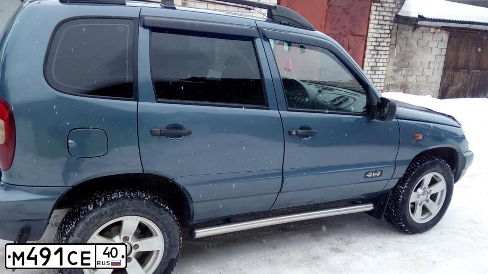 Фото автомобиля CHEVROLET NIVA, 2008 — госномер О510НТ40. Цвет: СЕРО-ГОЛУБОЙ МЕТАЛЛИК