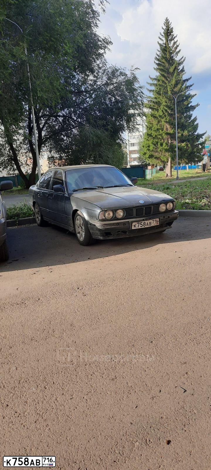 Фото автомобиля BMW W SERIE 5, 1991 — госномер К758АВ716. Цвет: ТЕМНО-СЕР.МЕТАЛЛИК