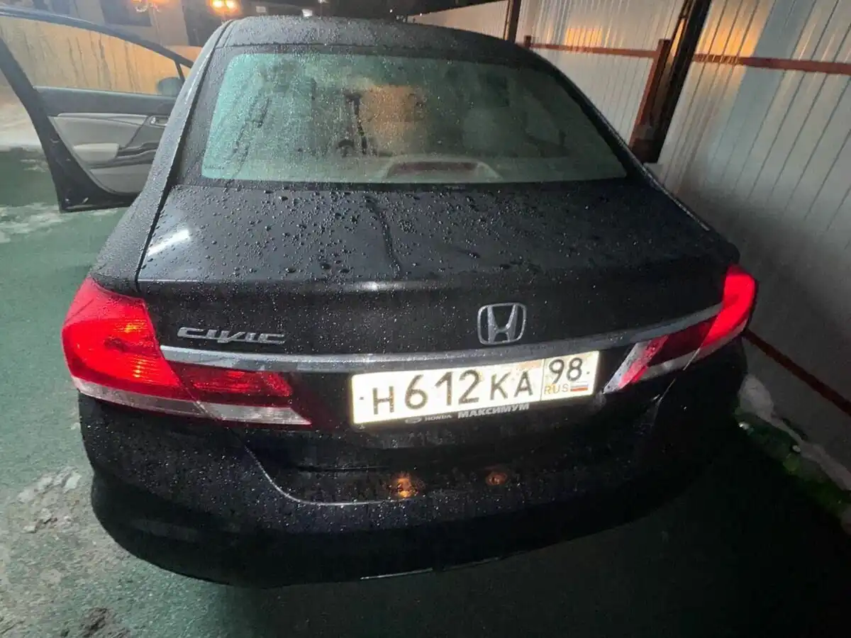 Фото автомобиля HONDA CIVIC, 2013 — госномер М426ХТ33. Цвет: ЧЕРНЫЙ