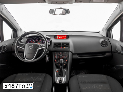 Фото автомобиля OPEL MERIVA, 2012 — госномер С575УК790. Цвет: Белый