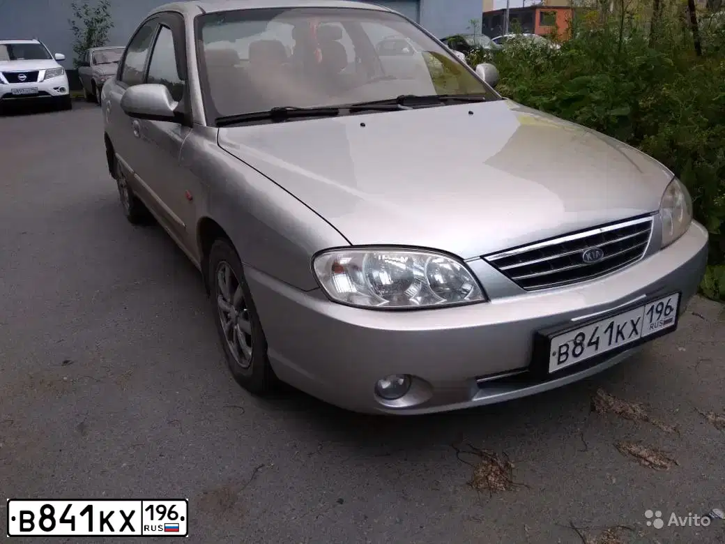 Фото автомобиля KIA SPECTRA, 2006 — госномер В841КХ196. Цвет: СВЕТЛО-СЕРЫЙ