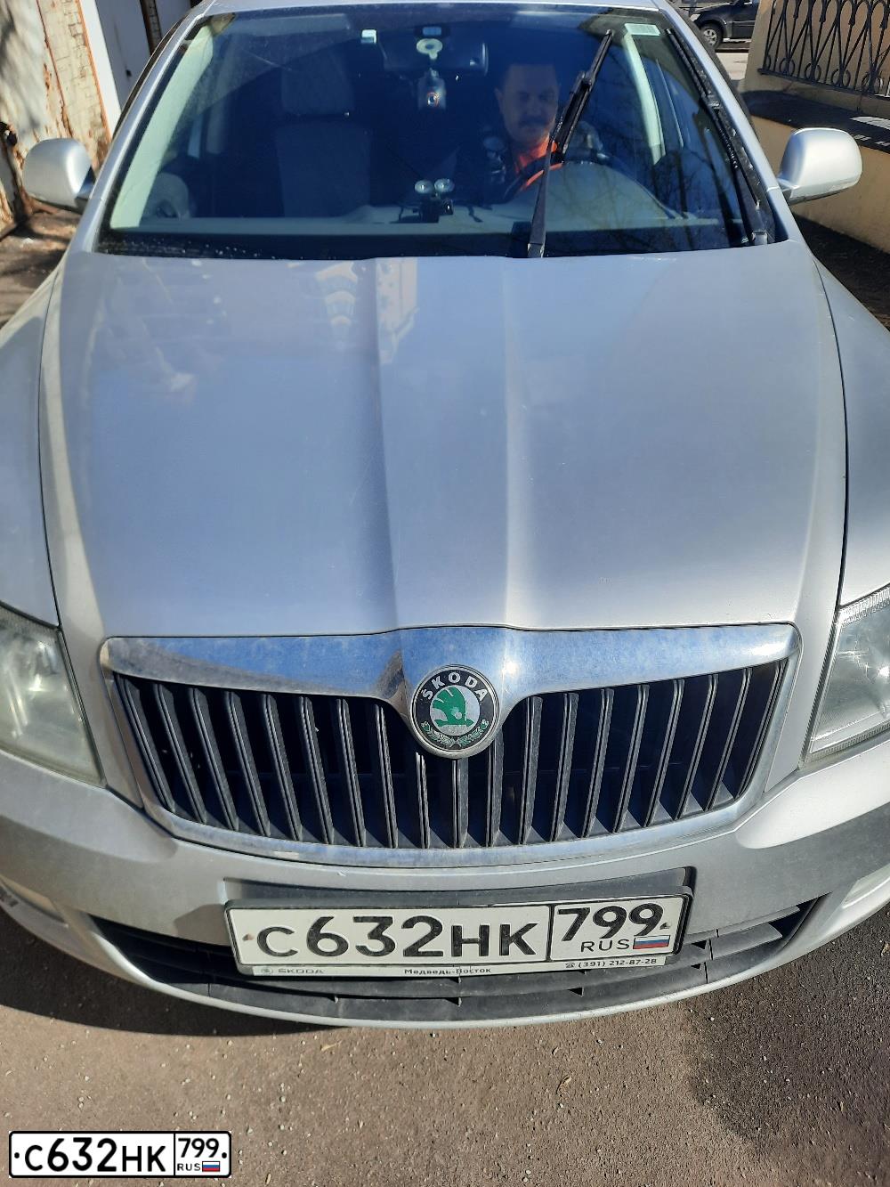Фото автомобиля SKODA OCTAVIA, 2013 — госномер В964АВ250