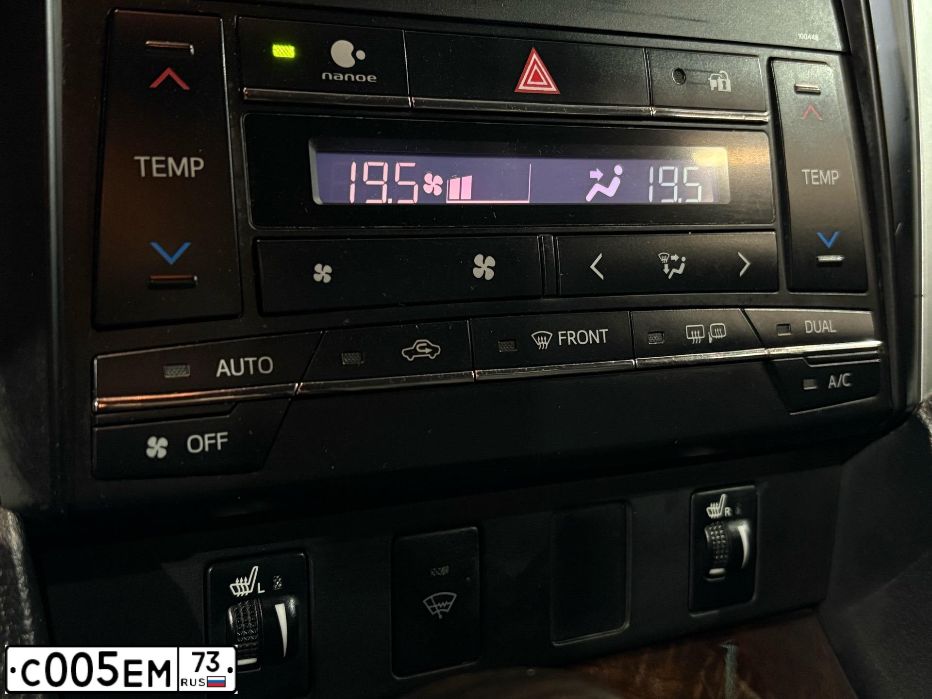Фото автомобиля TOYOTA CAMRY, 2016 — госномер К127КС716. Цвет: ЧЕРНЫЙ МЕТАЛЛИК