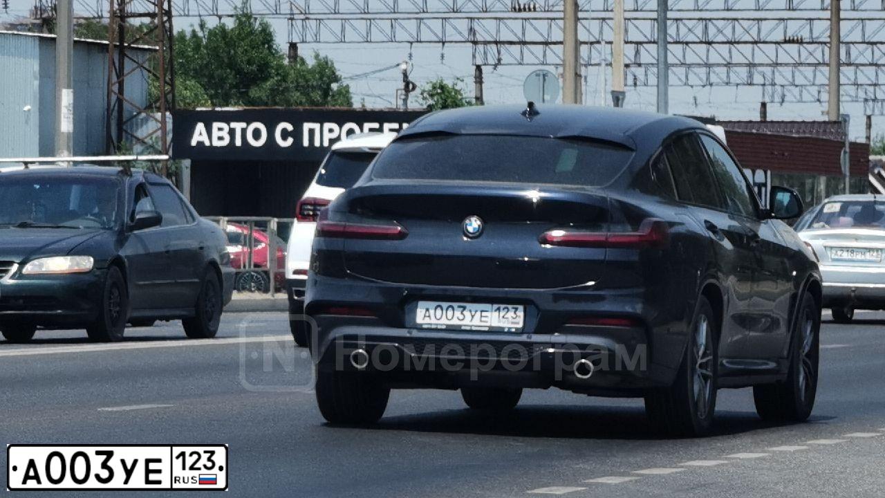 Фото автомобиля PORSCHE MACAN, 2018 — госномер А003УЕ123. Цвет: Белый