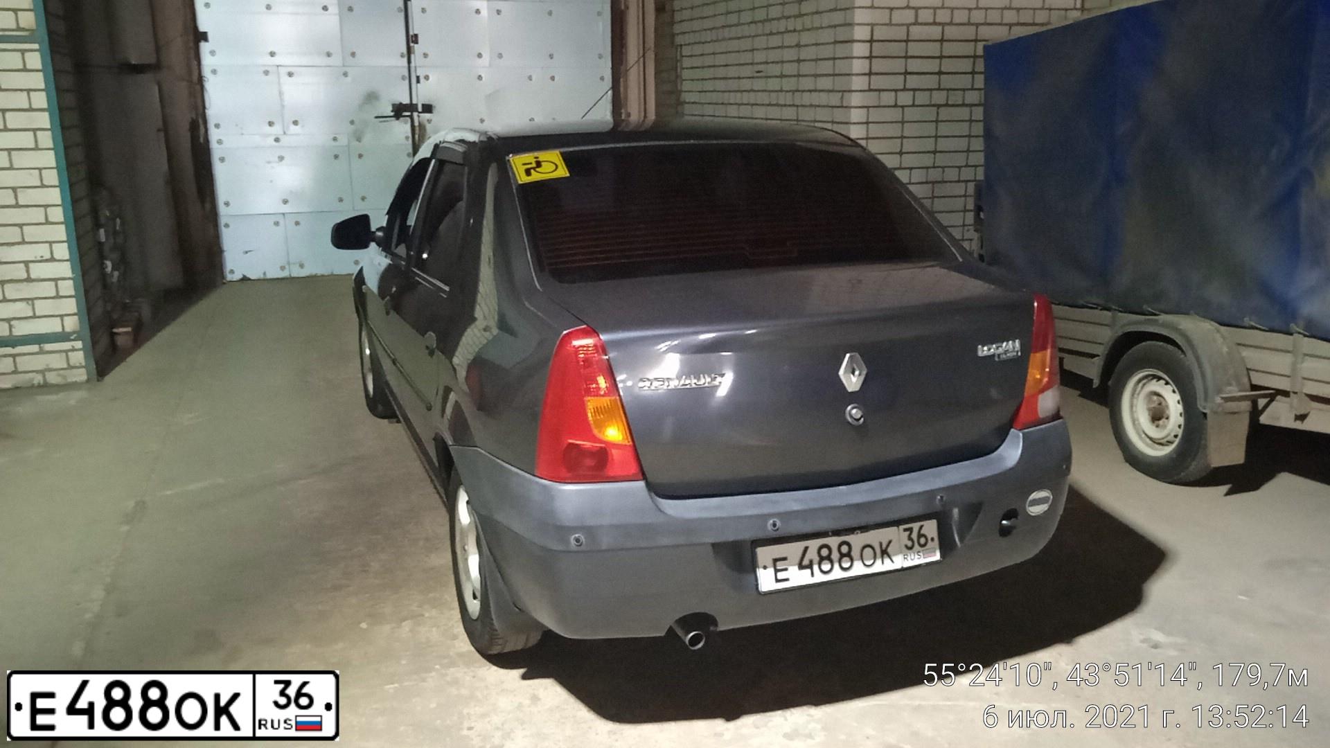 Фото автомобиля RENAULT LOGAN, 2007 — госномер Е488ОК36. Цвет: ТЕМНО-СЕРЫЙ