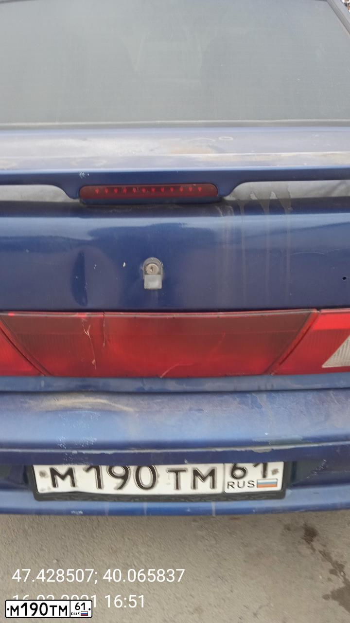 Фото автомобиля LADA 2115 SAMARA, 2005 — госномер М190ТМ61. Цвет: СИНЕ-ЗЕЛЕНЫЙ