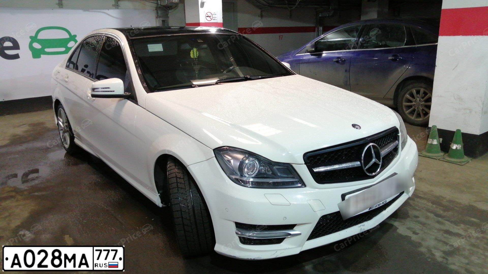 Фото автомобиля MERCEDES C-KLASSE, 2012 — госномер Е599КС763. Цвет: Белый