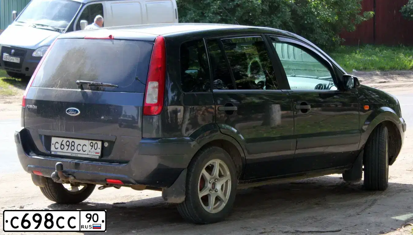 Фото автомобиля FORD FUSION, 2006 — госномер Е223РР790