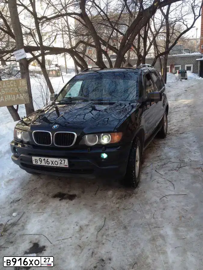 Фото автомобиля BMW X5, 2001 — госномер В916ХО27. Цвет: ЧЕРНЫЙ