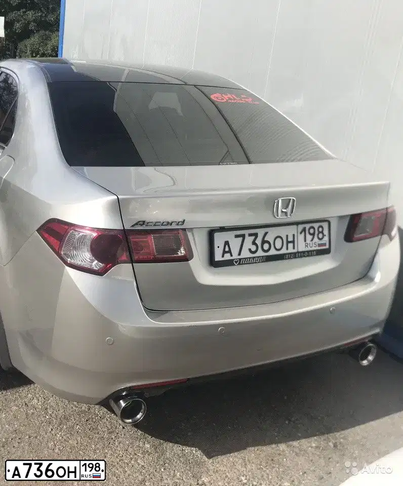 Фото автомобиля HONDA ACCORD, 2008 — госномер Р747СМ47. Цвет: Серебристый